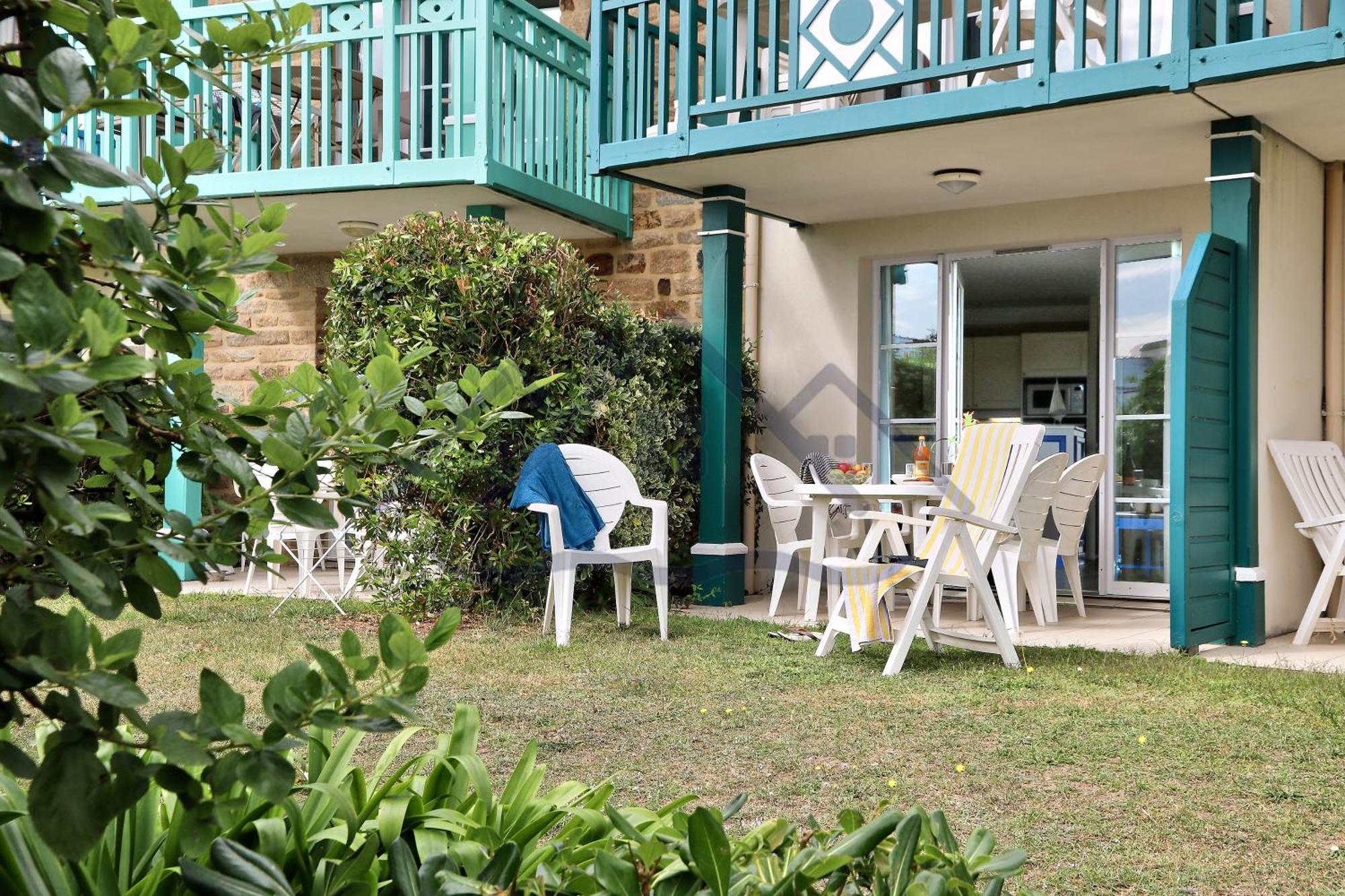 Localise - A06 - Entierement De Plain-Pied Avec Petite Vue Mer - Donnant Sur La Piscine Et Le Jardin - Wifi Inclus - Draps Inclus - Guilvinec Eksteriør billede
